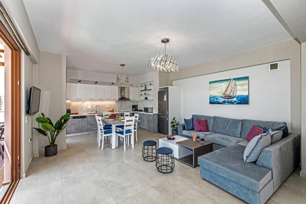 Villa Anthi, A Modern Villa With Salted Water Pool,Hot Tub & Bbq! Rethymno  Екстер'єр фото