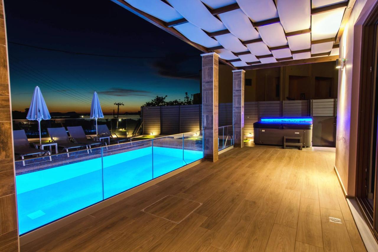 Villa Anthi, A Modern Villa With Salted Water Pool,Hot Tub & Bbq! Rethymno  Екстер'єр фото
