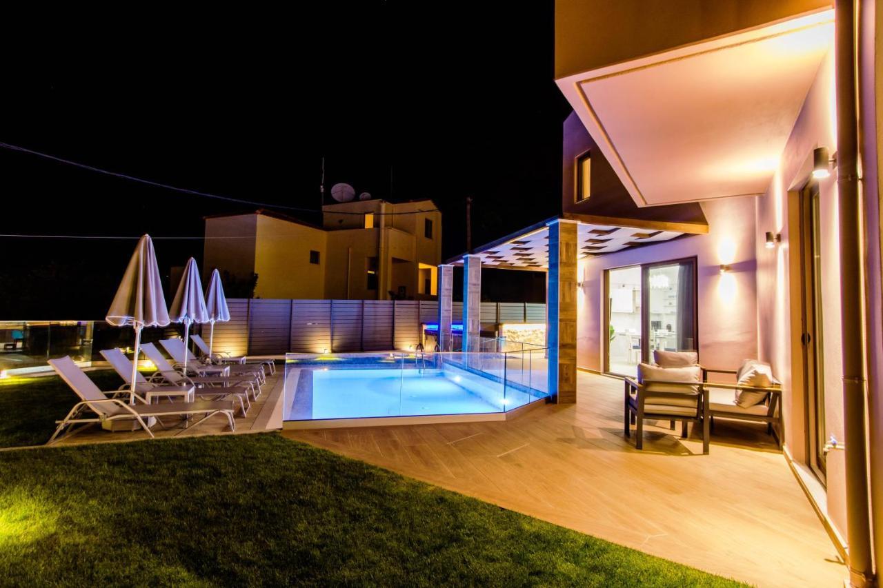 Villa Anthi, A Modern Villa With Salted Water Pool,Hot Tub & Bbq! Rethymno  Екстер'єр фото
